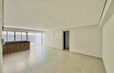 Imagem: O apartamento possui 2 Dormitórios, 3 Banheiros, 2 Vagas na