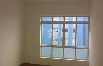 Imagem: O apartamento possui 2 Dormitórios, 1 Banheiro, 72m² de Área