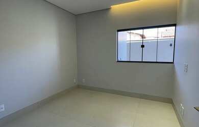 Imagem 6: Casa nova na 208 Norte com 3 suítes e piscina