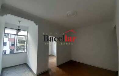 Imagem: O apartamento possui 1 Dormitório, 2 Banheiros, 51m² de Área