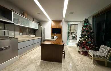 Imagem 15: Imóvel para aluguel e venda tem 961 metros quadrados com 4 quartos