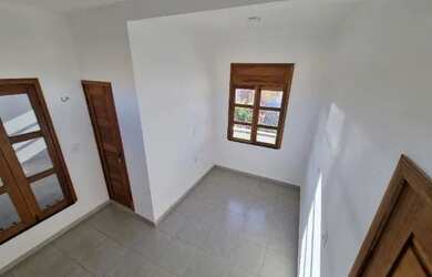 Imagem: A kitnet possui 1 Dormitório, 1 Banheiro e está localizado