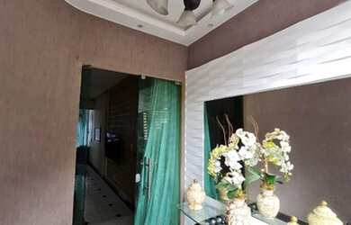 Imagem 15: Bonita Casa 2 Pavimentos no Cj Promorar 240m² 3 Suítes (Aceita Financiamento