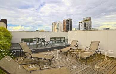 Imagem: O studio para alugar possui 1 Dormitório, 1 Banheiro, 1 Vaga