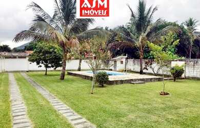 Imagem: A fazenda possui 2.000m² de Área, Piscina, Varanda e está