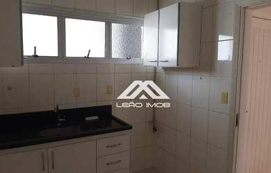 Imagem: O apartamento possui 1 Dormitório, 1 Banheiro, 50m² de Área