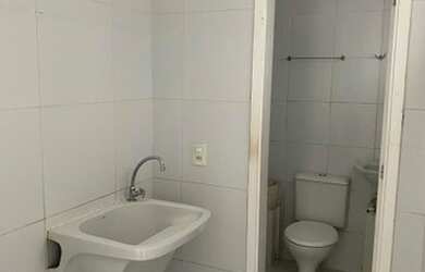 Imagem 5: Apartamento para venda tem 77 metros quadrados com 3 quartos em Calhau...