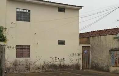 Imagem: O apartamento possui 1 Dormitório, 1 Banheiro, 40m² de Área