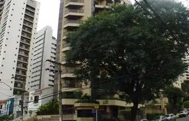 Imagem: O apartamento possui 4 Dormitórios, 5 Banheiros, 3 Vagas na