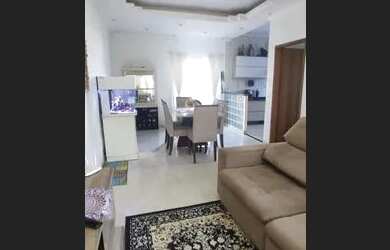 Imagem: A casa em condomínio possui 3 Dormitórios, 3 Banheiros, 2