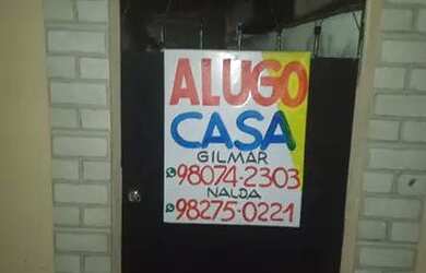 Imagem: Aluguel de casa sala quarto cozinha banheiro varanda