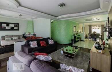 Imagem: A casa em condomínio possui 3 Dormitórios, 5 Banheiros, 5