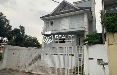 Imagem: A casa possui 3 Dormitórios, 1 Banheiro e 366m² de Área e