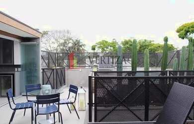 Imagem: A casa possui 3 Dormitórios, 5 Banheiros, 4 Vagas na garagem