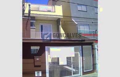 Imagem: A casa possui 4 Dormitórios, 5 Banheiros, 5 Vagas na garagem