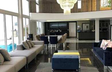 Imagem 6: Mansão Alto Padrão Frente e Vista Mar 6 Suítes par Locação Anual...