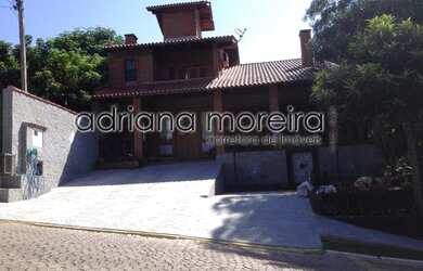 Imagem: A casa em condomínio possui 3 Dormitórios, 3 Banheiros, 1