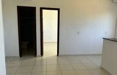 Imagem: O apartamento possui 1 Dormitório, 1 Banheiro e 40m² de Área