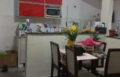 Imagem: A kitnet possui 1 Dormitório, 1 Banheiro e está localizado