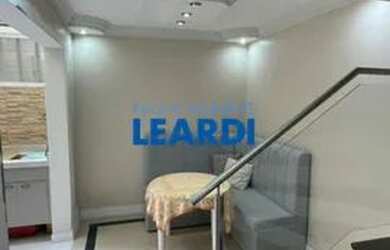 Imagem: A casa em condomínio possui 3 Dormitórios, 1 Banheiro, 1 Vaga