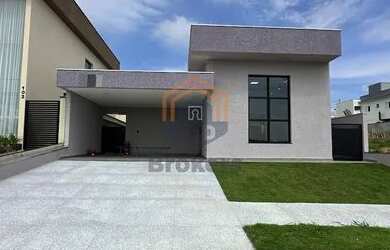 Imagem: A casa em condomínio possui 3 Dormitórios, 4 Banheiros, 4