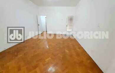 Imagem 3: POSTO 4 QUADRA DA PRAIA 150M2 SALÃO 2 AMBIENTES 3 QUARTOS ÁREA 2 DEPENDÊNCIAS...