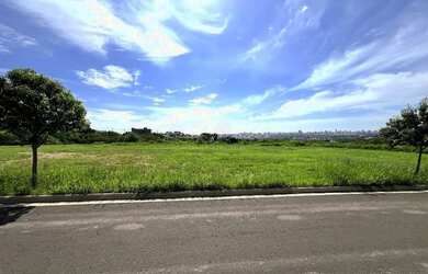 Imagem: O terreno possui 422m² de Área e está localizado em Ondas