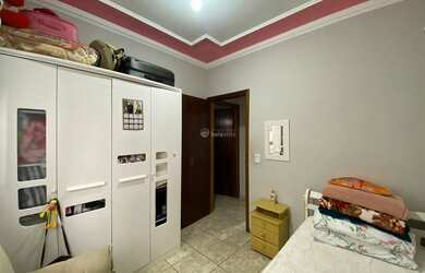 Imagem 11: CASA À VENDA NO JARDIM SAN RAPHAEL EM ARAPONGAS