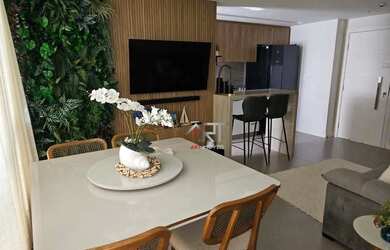 Imagem: O apartamento possui 2 Dormitórios, 2 Banheiros, 2 Vagas na