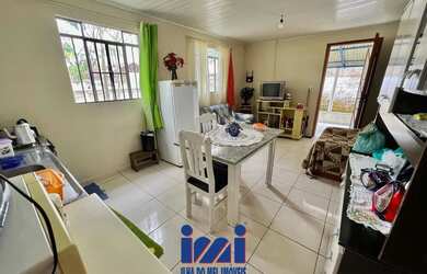 Imagem 10: Duas casas a venda na praia