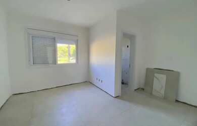 Imagem 5: Casa em Hípica. Área de serviço, Lareira, 2 Vagas na garageme3 Dormitórios