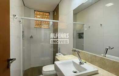 Imagem 14: Casa Geminada à venda 4 quartos no Bairro CABRAL