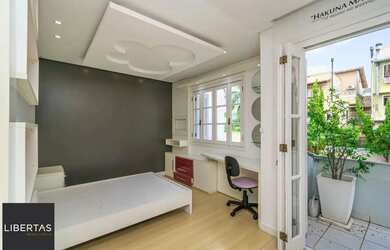 Imagem 9: Sobrado de 3 dormitórios e 4 vagas no Alto Petrópolis para alugar