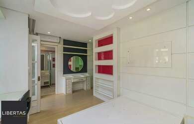 Imagem 12: Sobrado de 3 dormitórios e 4 vagas no Alto Petrópolis para alugar