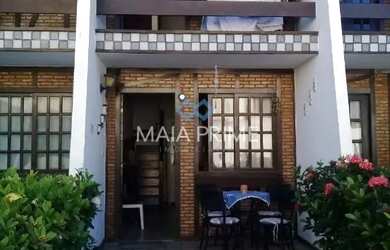 Imagem: A casa possui 1 Dormitório, 1 Banheiro, 1 Vaga na garagem