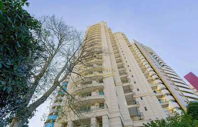 Imagem: O apartamento possui 4 Dormitórios, 5 Banheiros, 3 Vagas na