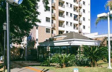 Imagem: O apartamento possui 3 Dormitórios, 2 Banheiros, 2 Vagas na