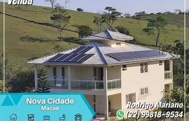 Imagem: A casa possui 3 Dormitórios, 4 Banheiros, 2 Vagas na garagem