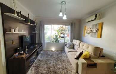 Imagem: A casa em condomínio possui 3 Dormitórios, 3 Banheiros, 2