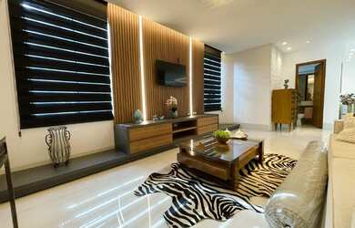 Imagem: A casa em condomínio possui 4 Dormitórios, 5 Banheiros, 4