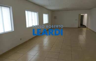 Imagem: O depósito possui 140m² de Área e está localizado em Pinheiros