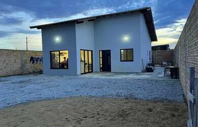 Imagem 1: Casa Patio Cauame. Guarda roupa, 2 Banheirose2 Dormitórios