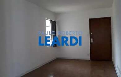 Imagem: O apartamento possui 2 Dormitórios, 1 Banheiro e 62m² de Área