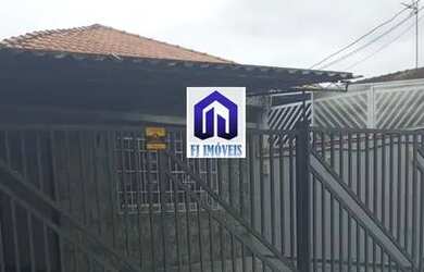 Imagem: A casa possui 2 Dormitórios, 1 Banheiro, 1 Vaga na garagem