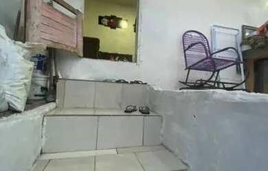 Imagem: A casa possui 3 Dormitórios, 2 Banheiros e está localizado