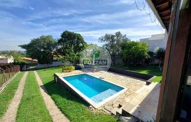 Imagem: A fazenda possui 1.000m² de Área e está localizado em Terras