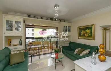 Imagem: O apartamento possui 3 Dormitórios, 5 Banheiros, 3 Vagas na