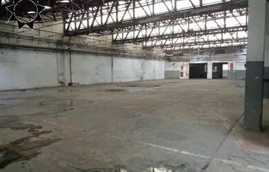 Imagem: O depósito possui 2.820m² de Área e está localizado em