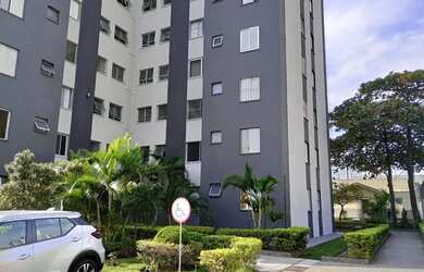 Imagem: O apartamento possui 2 Dormitórios, 1 Banheiro, 1 Vaga na garagem