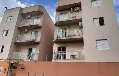 Imagem: O apartamento à venda possui 2 Dormitórios, 1 Banheiro, 1